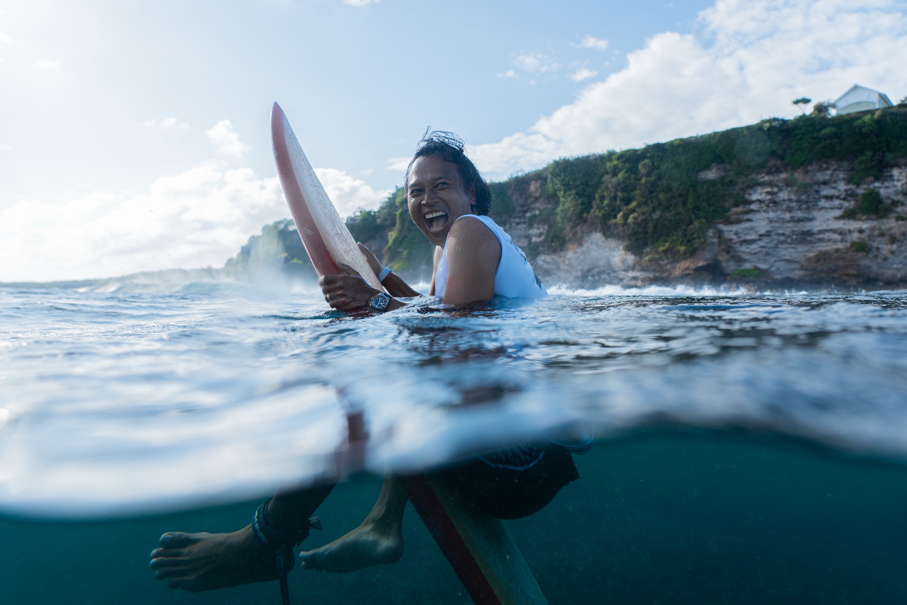 Single Fin — water