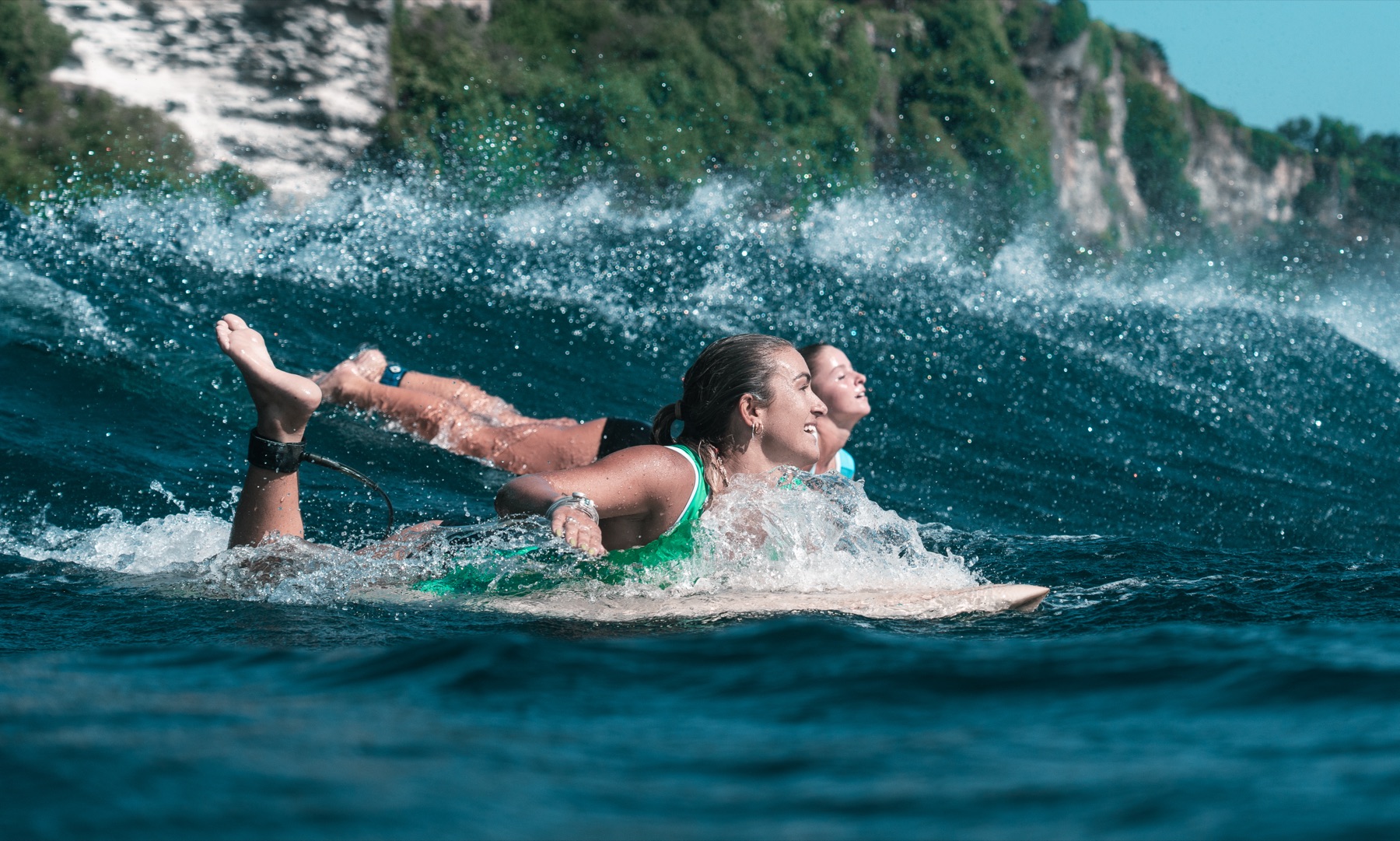 Single Fin — water